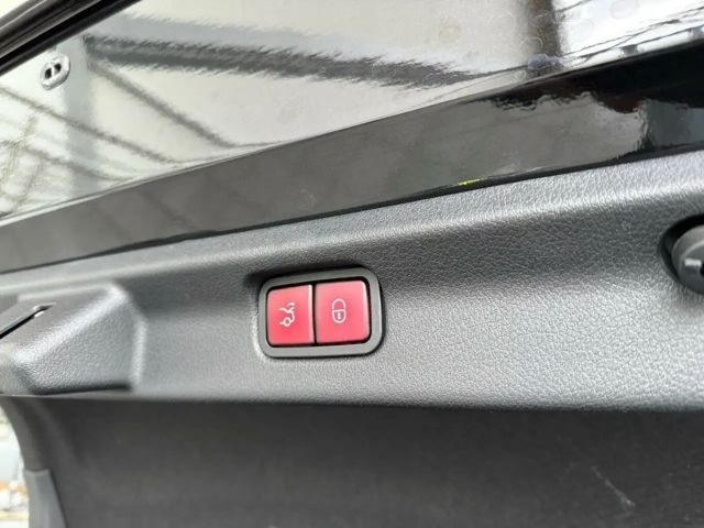 Mercedes-Benz EQE 350 AMG Line Sedan