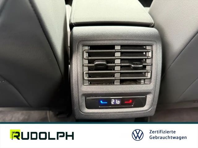 Volkswagen Golf 1.5 TSI Golf VIII