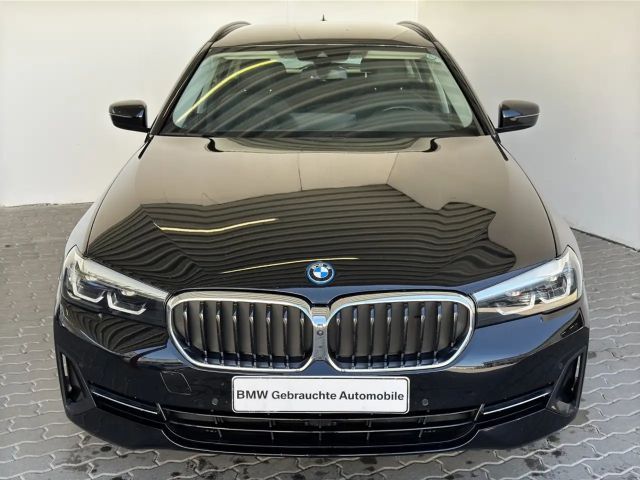 BMW 530 530e Touring