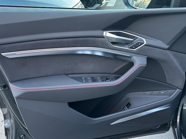 Audi Q8 e-tron 55 Quattro S-Line Sportback