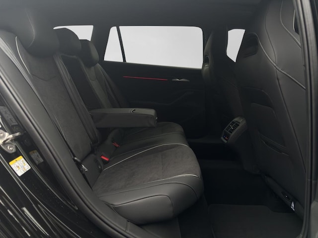 Skoda Superb 2.0 TDI 4x4 Combi Sportline