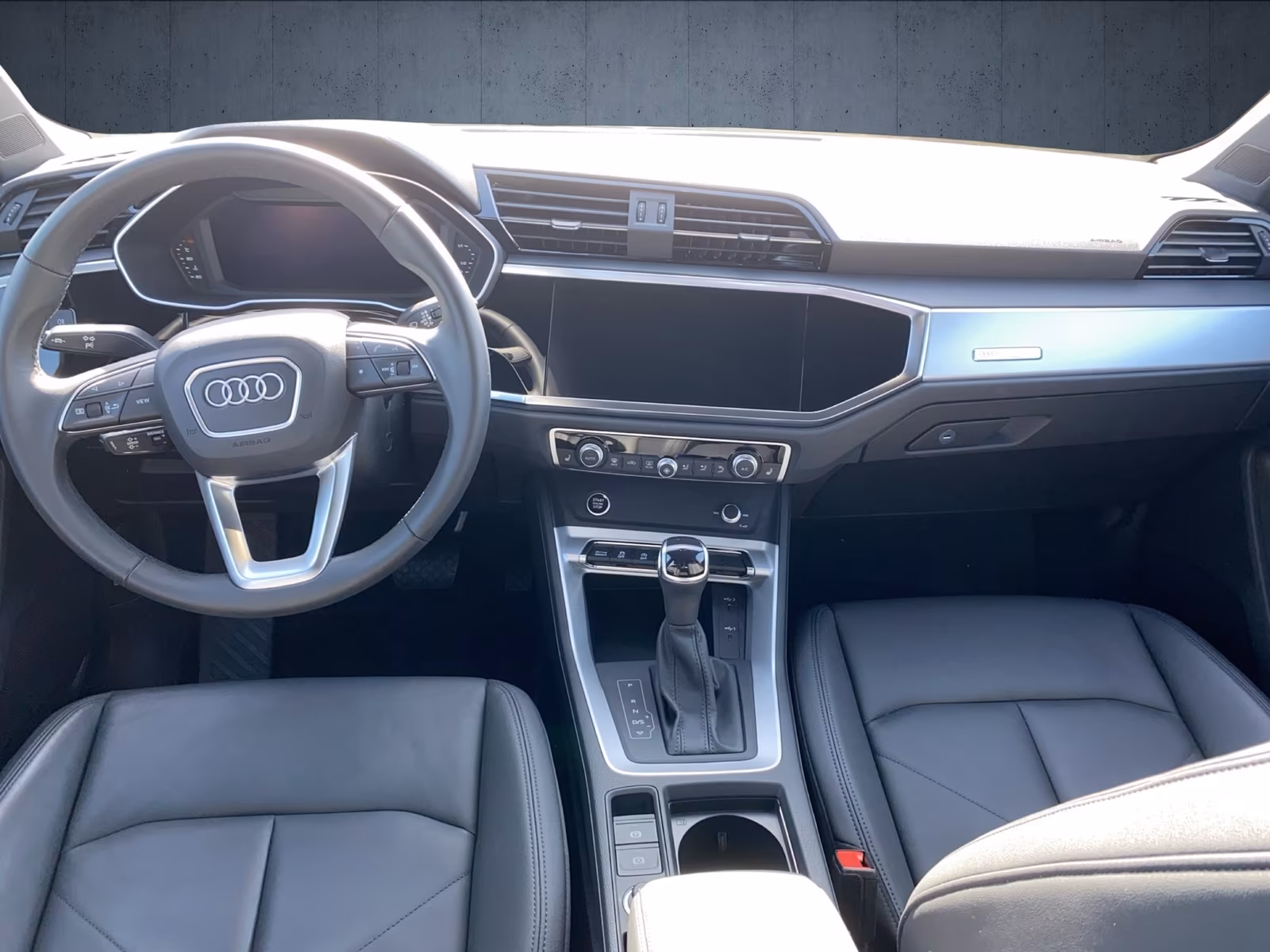 Audi Q3 35 TDI S-Line