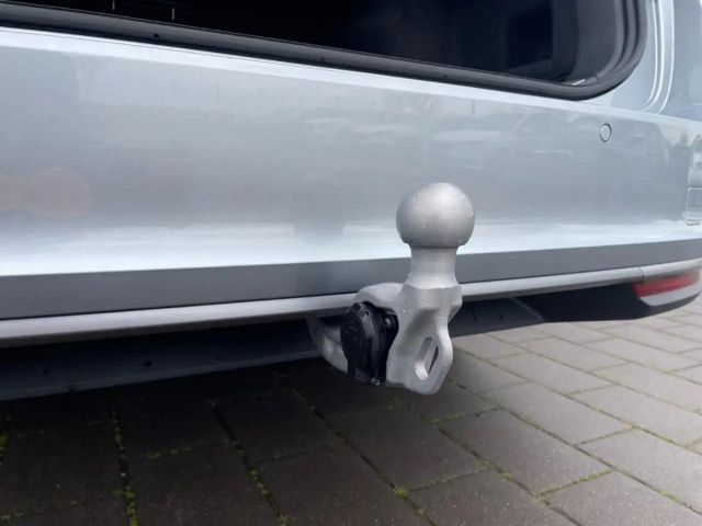 Skoda Superb 2.0 TDI Combi