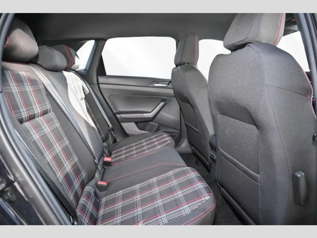 Volkswagen Polo 2.0 TSI DSG GTI
