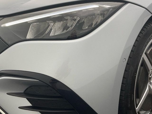 Mercedes-Benz EQE 350 Sedan