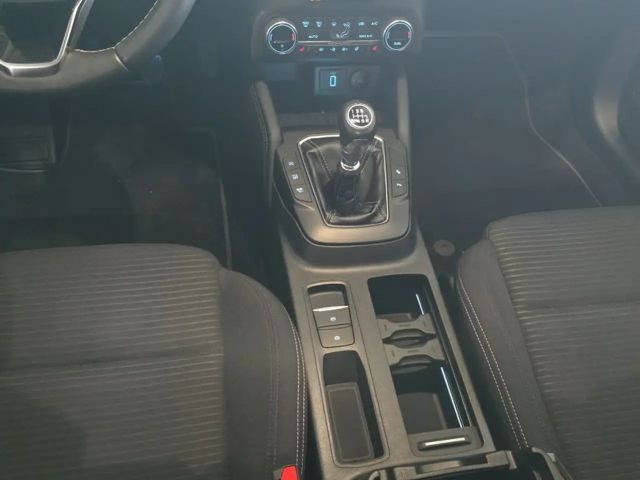 Ford Focus EcoBoost Titanium Wagon