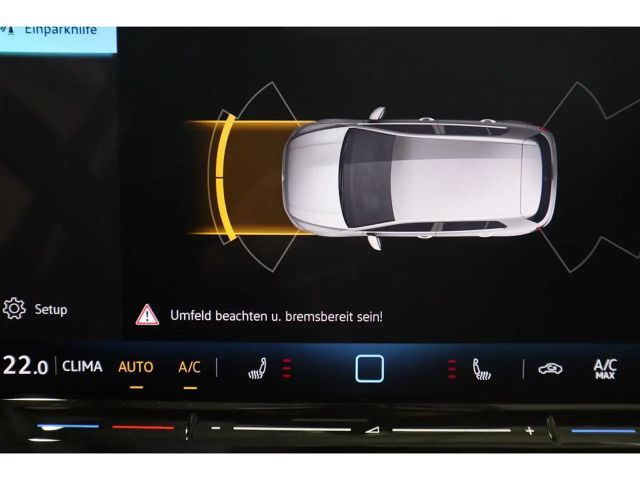 Volkswagen Golf 1.5 eTSI Golf VIII