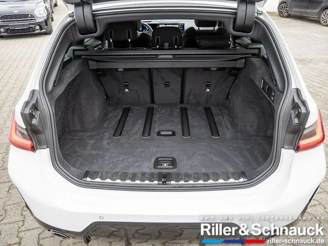 BMW 320 320i M-Sport Touring