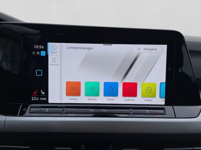 Volkswagen Golf 1.0 TSI Life Variant