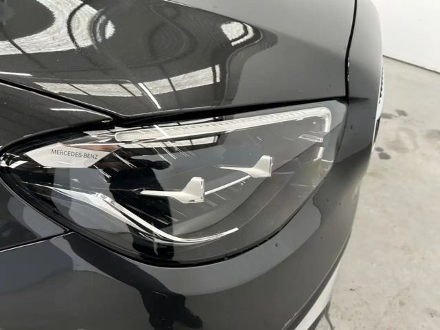 Mercedes-Benz E 220 AVANTGARDE E 220 d Estate