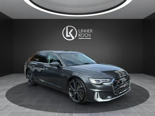 Audi S6 Avant Quattro