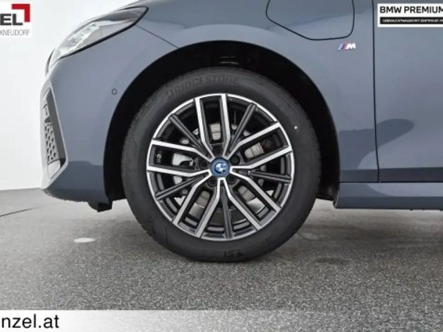 BMW 225 Active Tourer Sedan xDrive