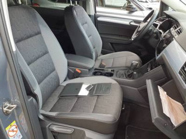 Volkswagen Touran 1.5 TSI DSG IQ.Drive