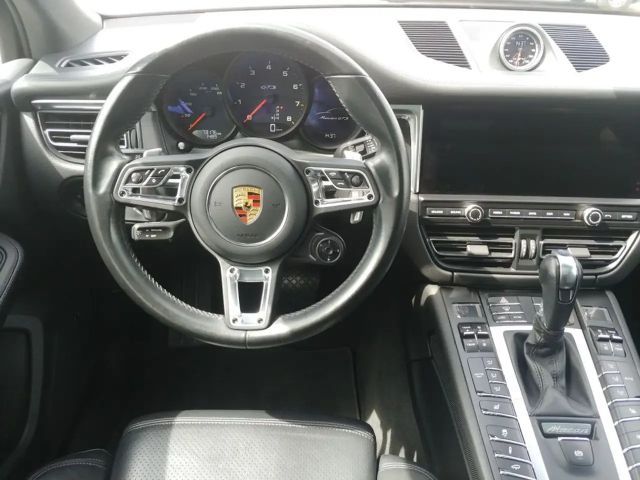 Porsche Macan GTS