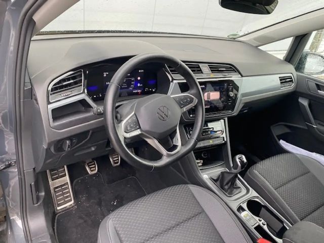 Volkswagen Touran 2.0 TDI IQ.Drive