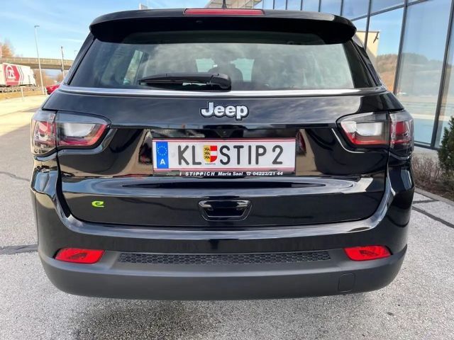 Jeep Compass Altitude Hybrid