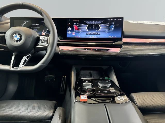 BMW 520 520d M-Sport Touring