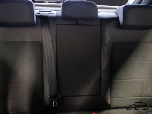 Volkswagen T-Roc DSG Plus R-Line