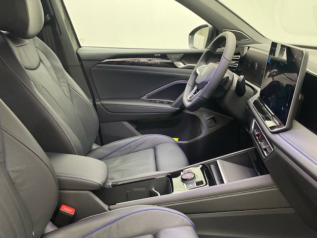 Volkswagen Tiguan R-Line eHybrid