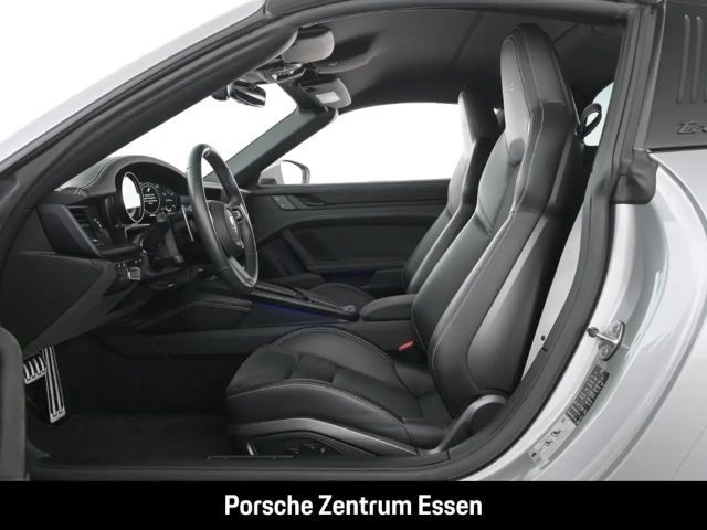 Porsche 992 4 Coupé GTS S Targa