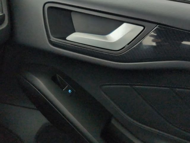 Ford Focus EcoBoost ST Line Wagon