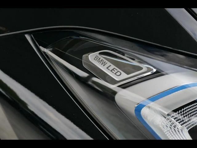 BMW 330 330e M-Sport Touring