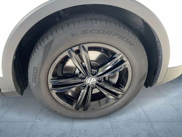 Volkswagen Tiguan 2.0 TDI 4Motion DSG Sport