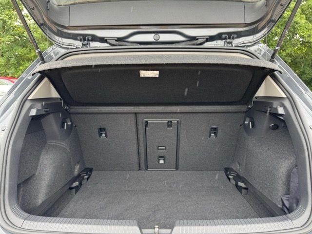 Volkswagen Golf 1.5 TSI Golf VIII Move