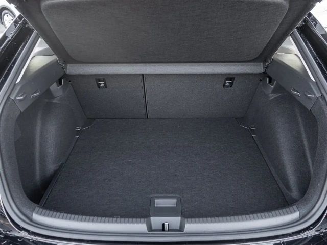 Volkswagen Taigo 1.0 TSI DSG Life