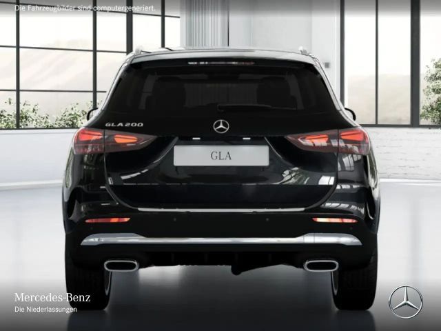 Mercedes-Benz GLA 200 AMG Line