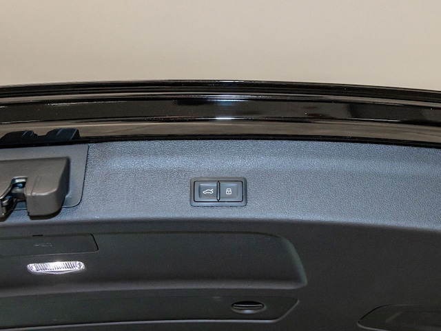 Audi A6 40 TDI Avant S-Tronic