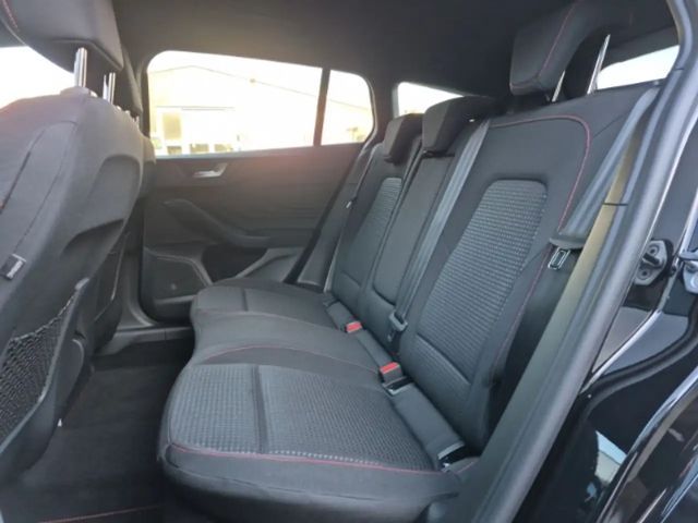 Ford Focus EcoBoost ST Line Wagon