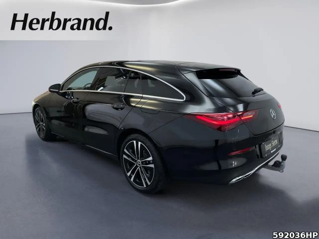 Mercedes-Benz CLA 200 Progressive