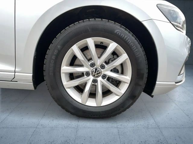 Volkswagen Passat 1.5 TSI Business DSG Variant
