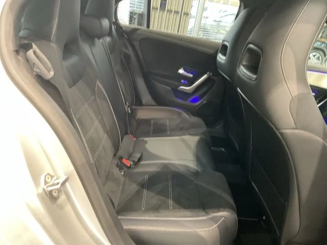 Mercedes-Benz A 200 AMG Line