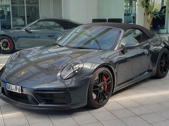 Porsche 911 4 Cabrio Carrera GTS