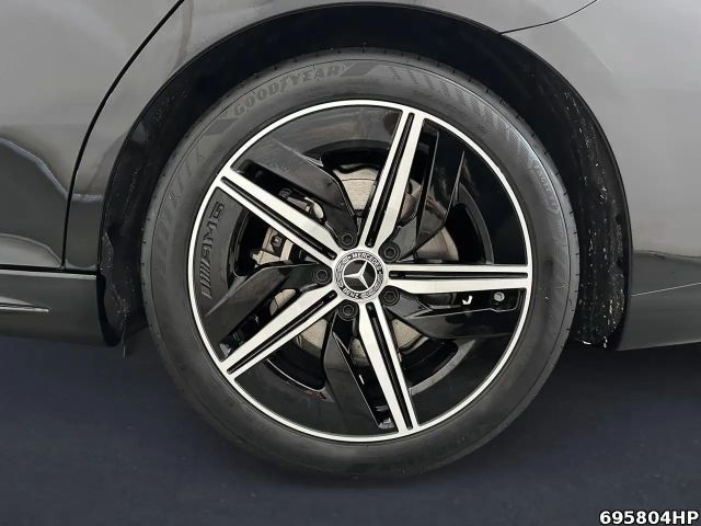 Mercedes-Benz CLA 200 AMG Line Coupé