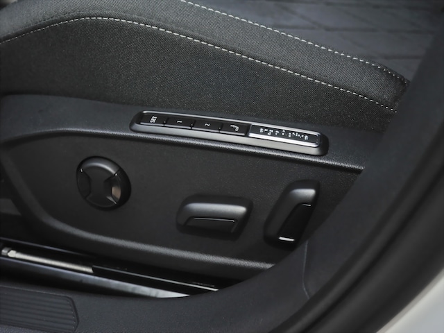 Volkswagen Golf Style Variant