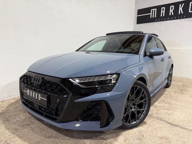 Audi RS3 Quattro