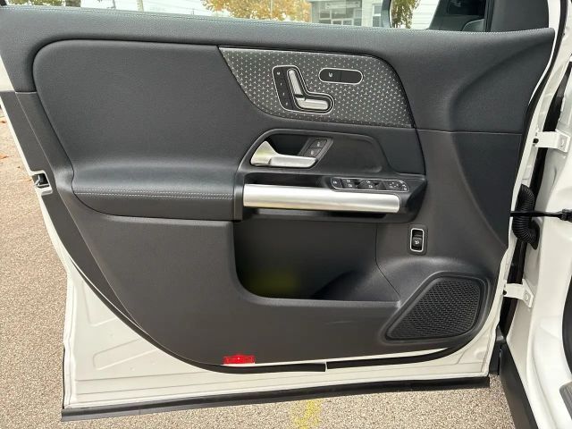 Mercedes-Benz GLA 200 Progressive