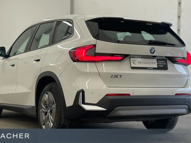 BMW X1 IX1 XDRIVE30 LCPro HUD 360° SHZ PDC KomftZ 19"LM