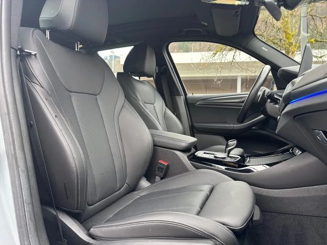 BMW X3 40d Head-Up HiFi DAB WLAN Pano.Dach RFK Shz