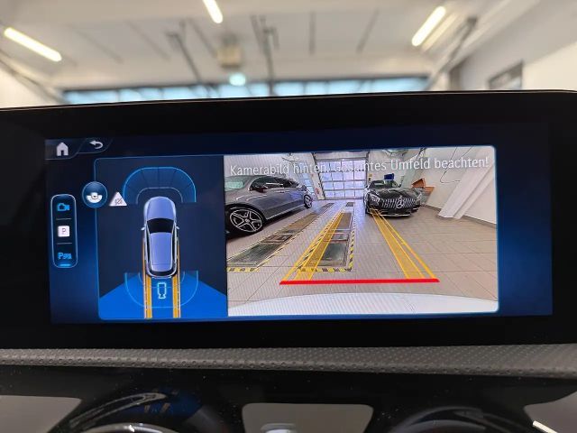 Mercedes-Benz A 180 Hatchback