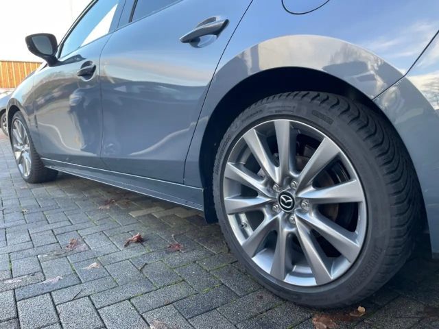 Mazda 3 2.5L Exclusive-line