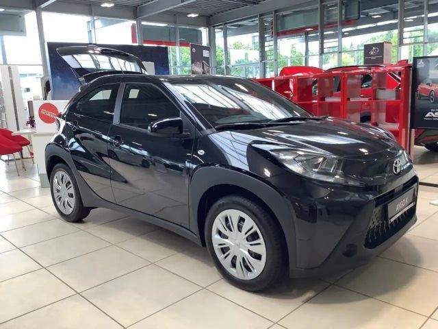 Toyota Aygo X Business Hatchback S-CVT