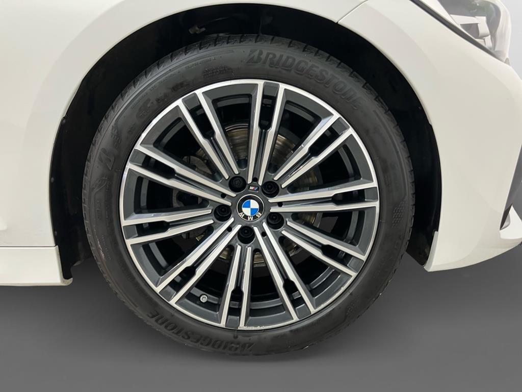 BMW 320 320i Touring