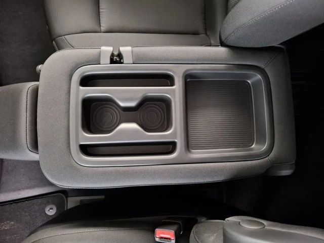 Hyundai Staria Trend