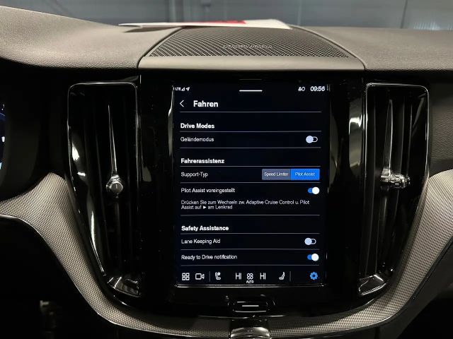 Volvo XC60 AWD R-Design