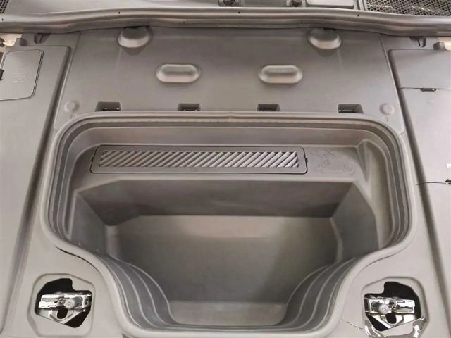 Audi A6 e-tron Quattro