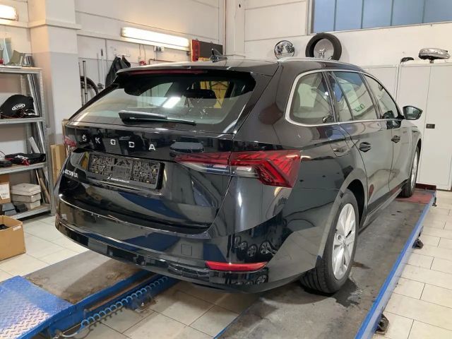 Skoda Octavia 2.0 TDI Combi Style Style